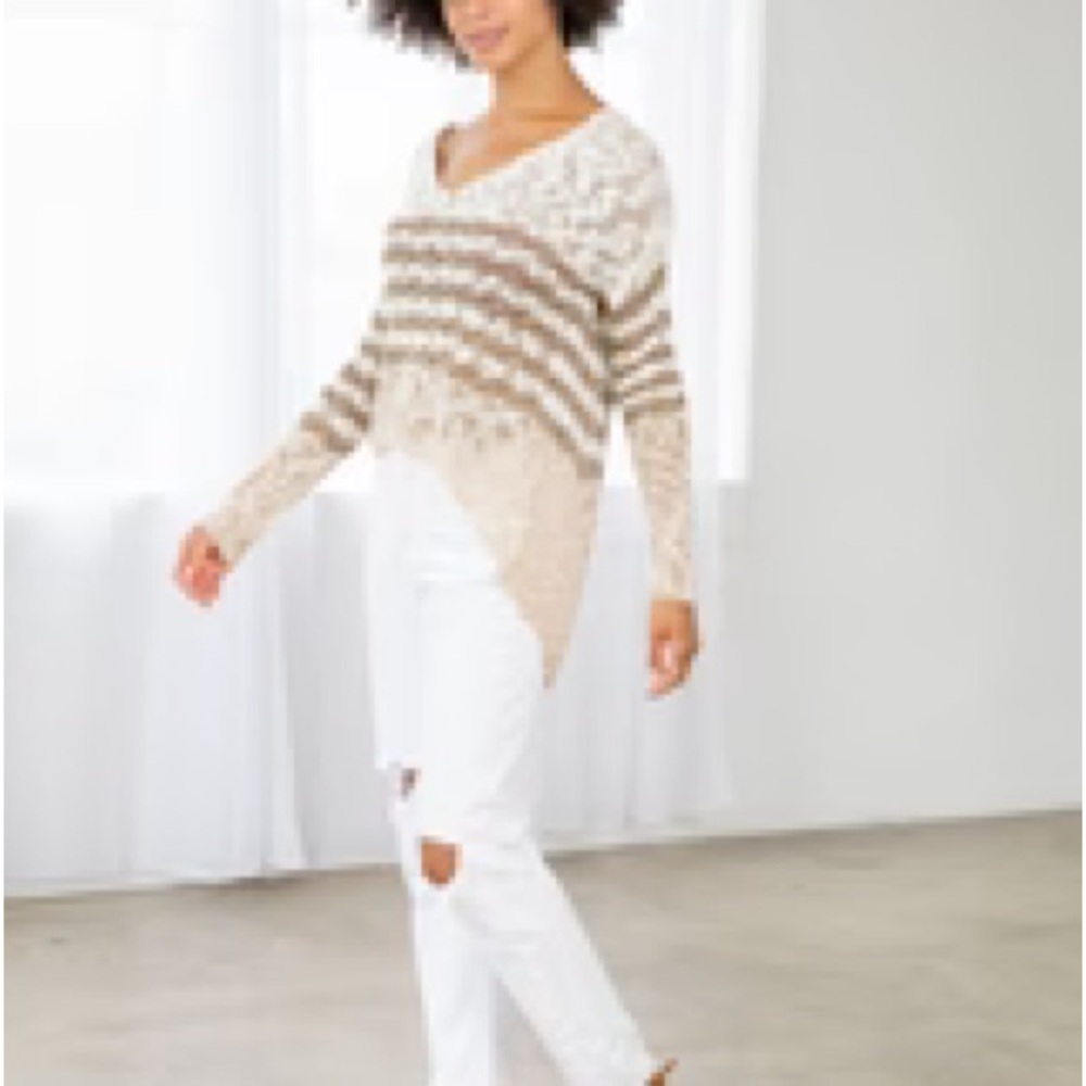 Love Stitch Striped V-Neck Sweater in Cream and Tan